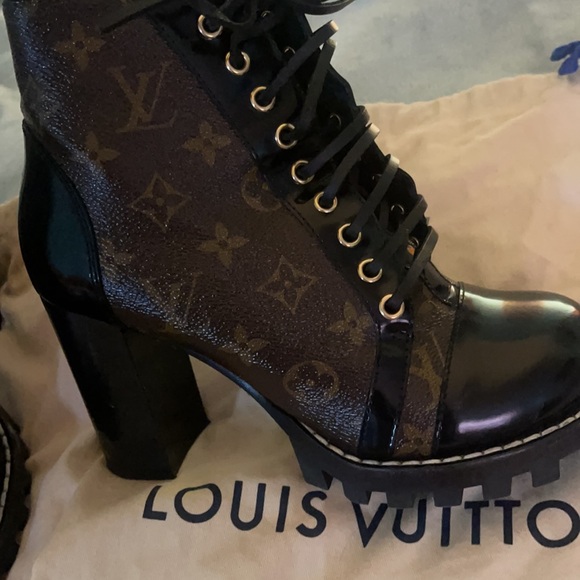 Louis Vuitton trail boots - Picture 4 of 5